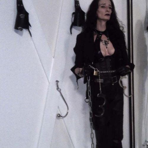 Galeriebild 7 von Domina Lady Isabella