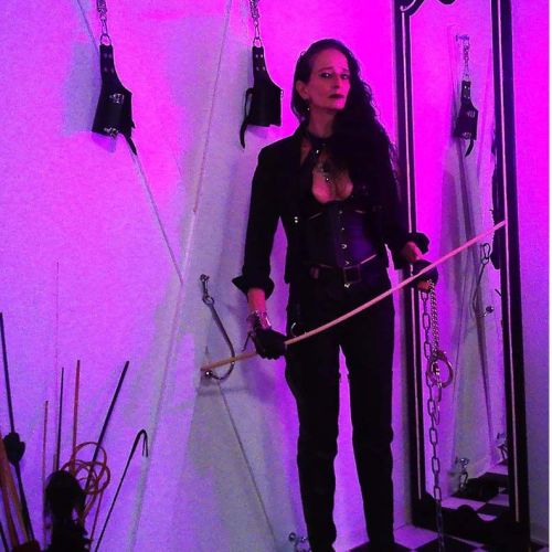 Galeriebild 21 von Domina Lady Isabella