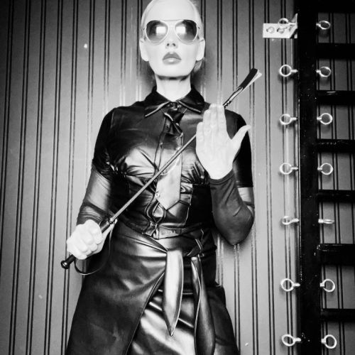 Galeriebild 26 von Mistress Helen Bates