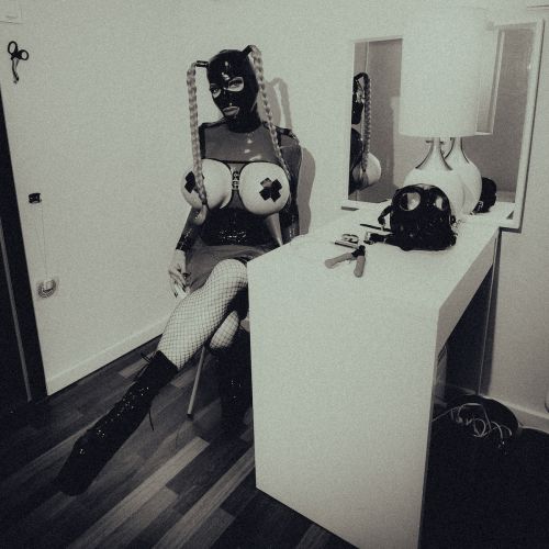 Galeriebild 2 von TS Lucy Doll