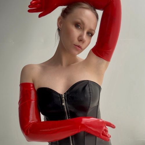 Galeriebild 4 von Jungdomina Sasha