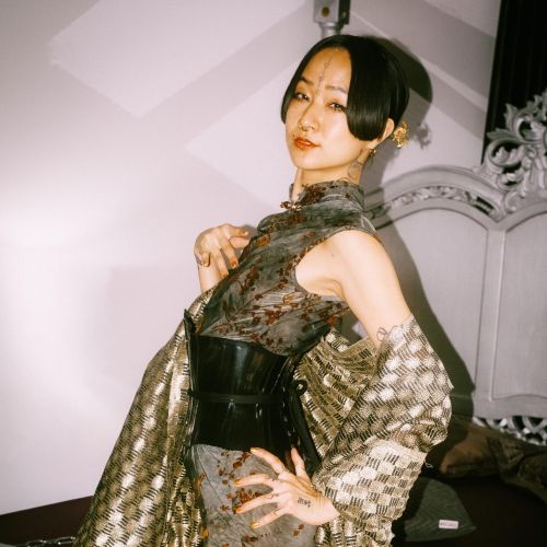 Galeriebild 2 von Mistress Koto